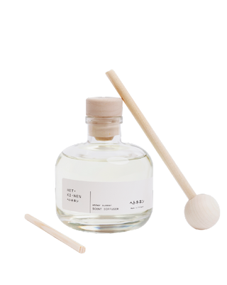 hetkinen co other summer reed diffuser from finland in minimalist 100ml glass bottle with 100 percent essential oil floral citrus home fragrance uplifting romantic soft vibe